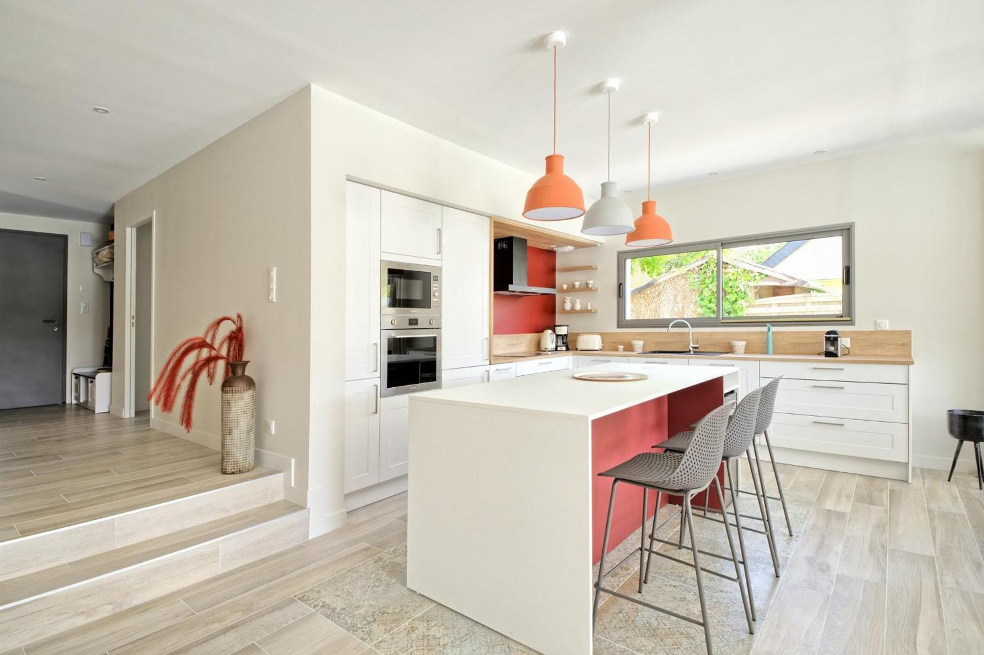 Hébergement de vacances Family House With Private Pool